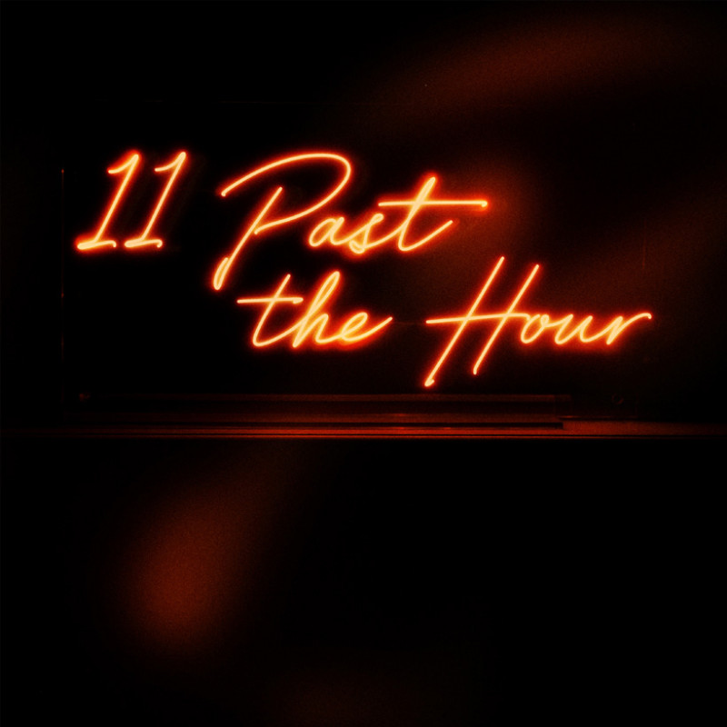 11 PAST THE HOUR