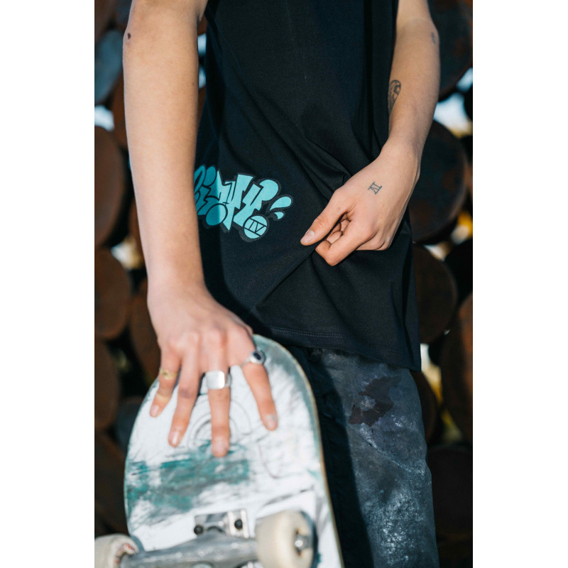 IV MEIZYY / TRIKO / CERNE